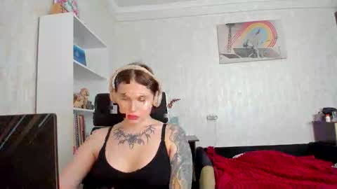 emydeliro online show from 05.04.26