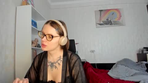emydeliro online show from 05.06.26