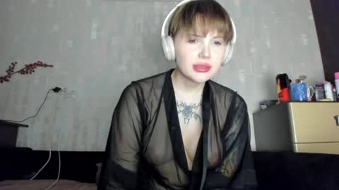 emydeliro online show from 05.24.26