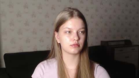 Snapshot of emysway chatting on 01.20.25 EmySway online show from 01.20.25