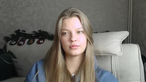 Snapshot of emysway chatting on 01.24.25 EmySway online show from 01.24.25