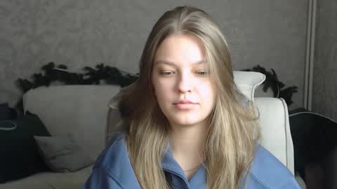 Snapshot of emysway chatting on 01.30.25 EmySway online show from 01.30.25