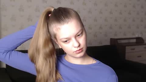 Snapshot of emysway chatting on 02.24.25 EmySway online show from 02.24.25