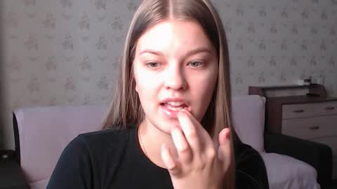 EmySway online show from 11.10.25