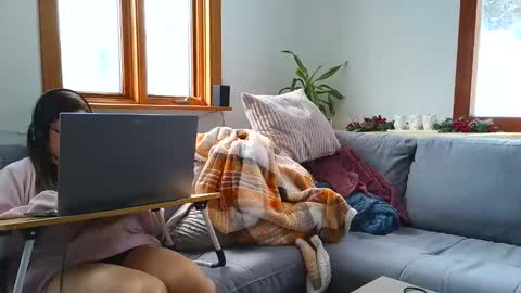 emyxxl online show from 12.22.25