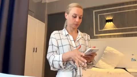 Valeria online show from 06.14.26