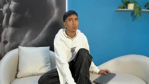 Snapshot of ender_h0t chatting on 02.02.26 Ender online show from 02.02.26