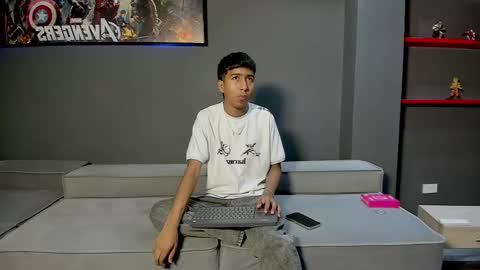 Snapshot of ender_h0t chatting on 03.02.26 Ender online show from 03.02.26