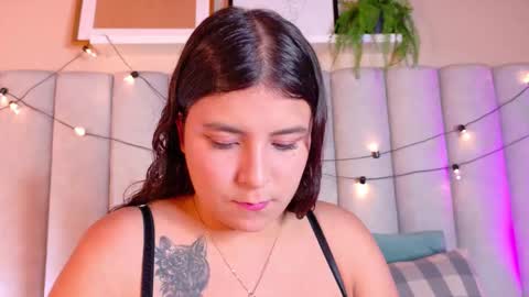 Snapshot of engelstone_ chatting on 11.24.25 E N G E L online show from 11.24.25