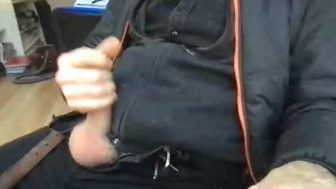 englefield online show from 02.02.25