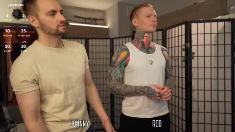 Snapshot of enjohnny chatting on 11.06.25 Johnny online show from 11.06.25