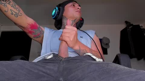 Snapshot of enjoymycock99 chatting on 12.04.24 enjoymycock99 online show from 12.04.24