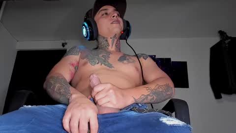 Snapshot of enjoymycock99 chatting on 12.22.24 enjoymycock99 online show from 12.22.24