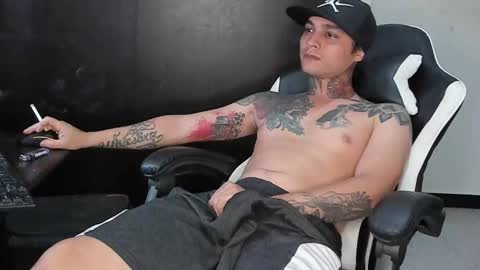 Snapshot of enjoymycock99 chatting on 02.18.25 enjoymycock99 online show from 02.18.25