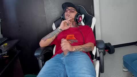 Snapshot of enjoymycock99 chatting on 02.24.25 enjoymycock99 online show from 02.24.25