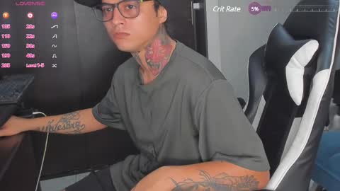 Snapshot of enjoymycock99 chatting on 03.04.25 enjoymycock99 online show from 03.04.25