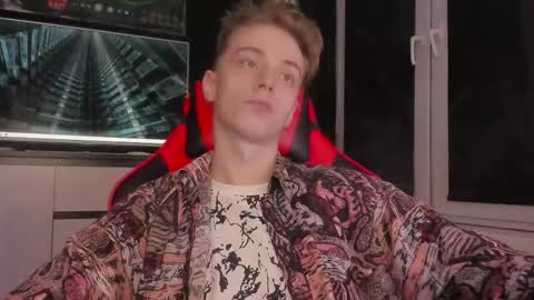 Enker online show from 10.24.25