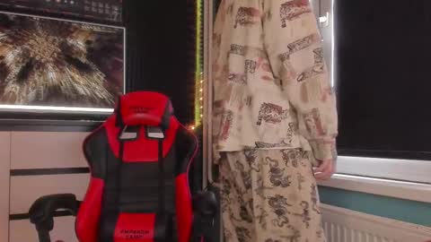 Enker online show from 02.04.26