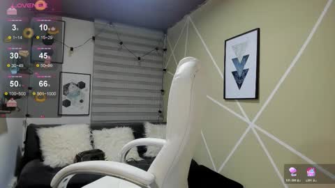 Enma clark online show from 10.28.25