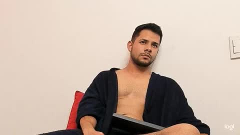 enmanuelgutierrez40 online show from 01.10.26