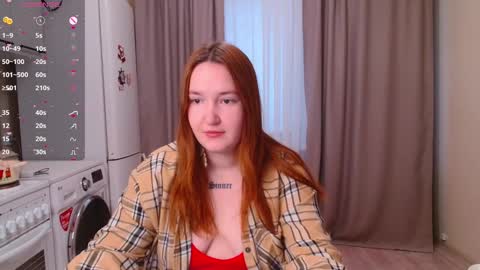 Snapshot of enorolve chatting on 02.07.25 Horny Mary online show from 02.07.25