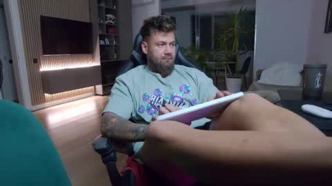 Erik online show from 03.03.25