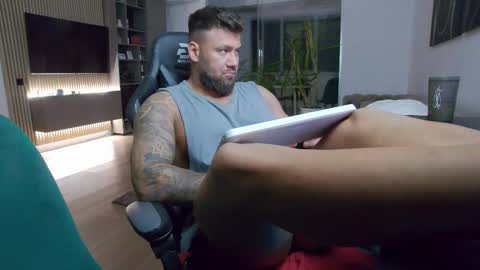 Erik online show from 09.27.25