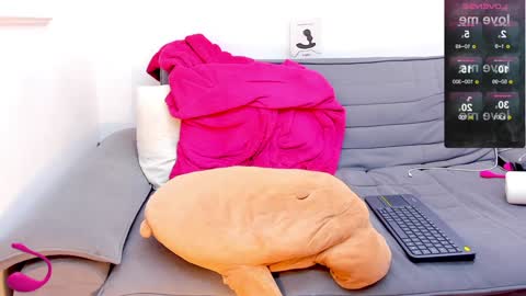 enrique online show from 01.04.25