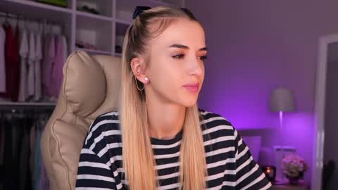 entya online show from 09.30.25