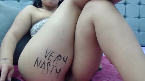 Snapshot of eny_dirty chatting on 12.28.24 Enny Dirty online show from 12.28.24