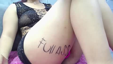 Snapshot of eny_dirty chatting on 01.28.25 Enny Dirty online show from 01.28.25