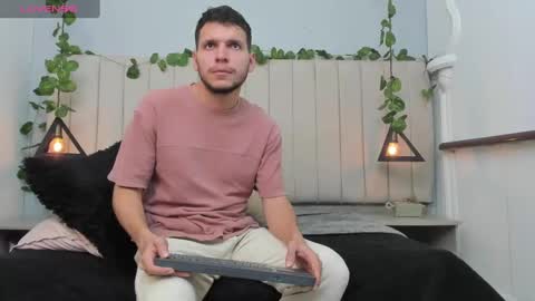 ENZO online show from 11.11.25