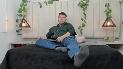 ENZO online show from 11.14.25