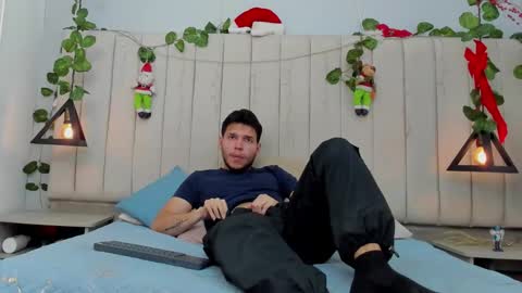 ENZO online show from 12.15.25