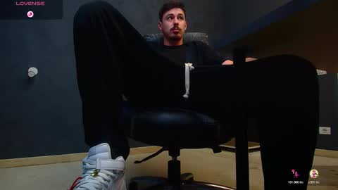 EnzoRace online show from 10.29.25