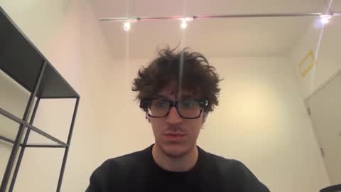 Snapshot of enzyme_ chatting on 01.20.25 enzyme_ online show from 01.20.25