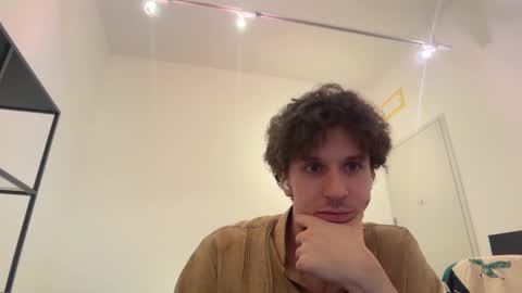 Snapshot of enzyme_ chatting on 01.27.25 enzyme_ online show from 01.27.25