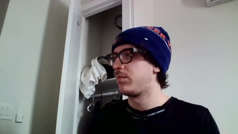 Snapshot of enzyme_ chatting on 02.20.25 enzyme_ online show from 02.20.25