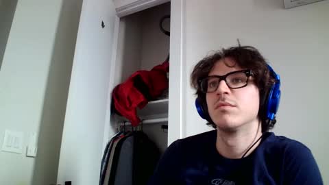 Snapshot of enzyme_ chatting on 03.05.25 enzyme_ online show from 03.05.25