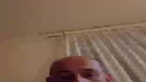 Snapshot of epu17 chatting on 07.17.26 epu17 online show from 07.17.26
