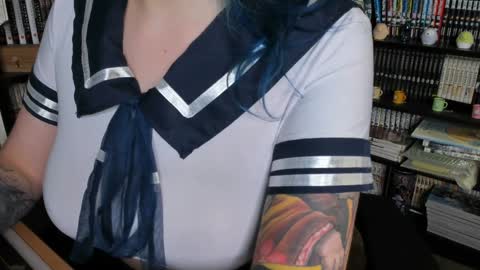 Snapshot of eralendra chatting on 01.22.25 Era online show from 01.22.25