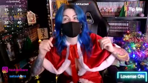 Snapshot of eralendra chatting on 12.22.25 Era online show from 12.22.25