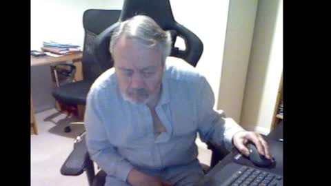 erasmus_d online show from 12.28.24