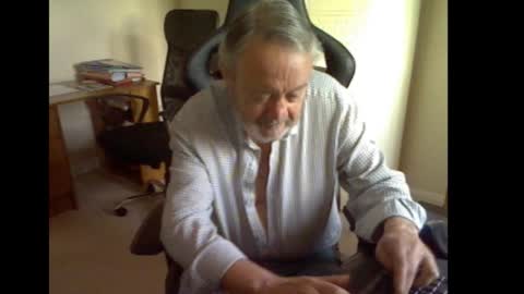 erasmus_d online show from 10.07.25