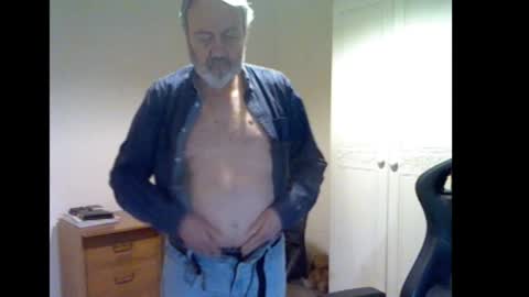 erasmus_d online show from 02.02.26