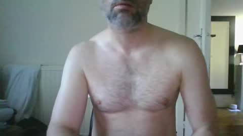 eric334418 online show from 11.17.25