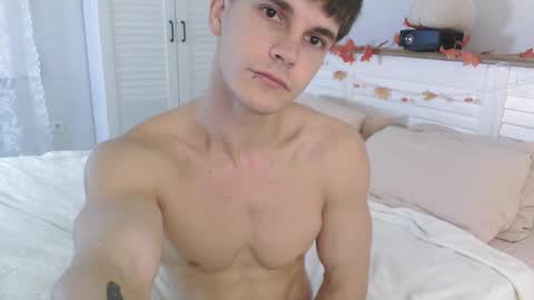 Eric Crush online show from 10.26.25