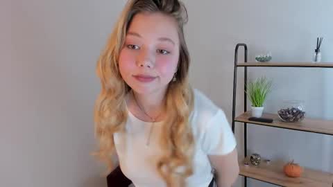 Alivia online show from 12.20.25