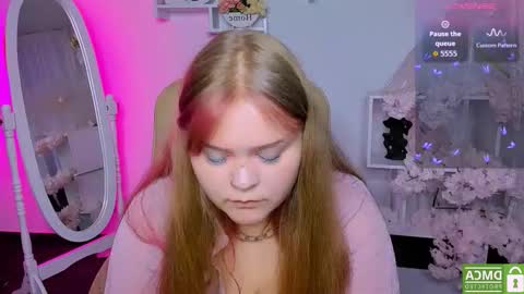 erica_love_ online show from 09.25.25