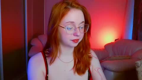 Snapshot of erica_nelson chatting on 05.03.26 Erica 3 online show from 05.03.26
